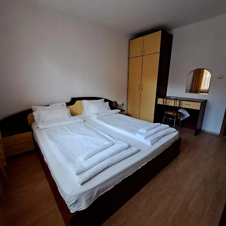 Todorini Kuli * Bansko