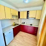 Apartament Todorini Kuli *