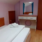 Todorini Kuli Apartament *