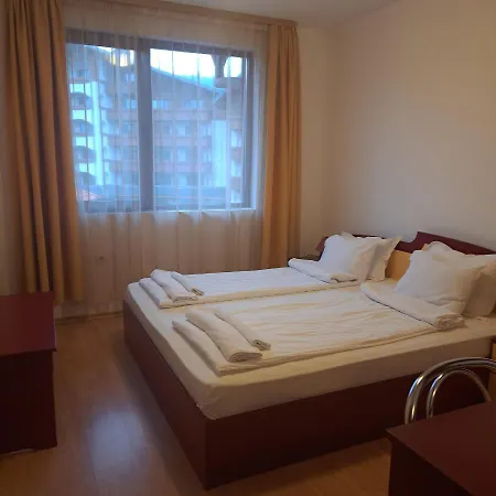 Todorini Kuli アパート バンスコ