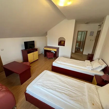 Todorini Kuli Apartamento