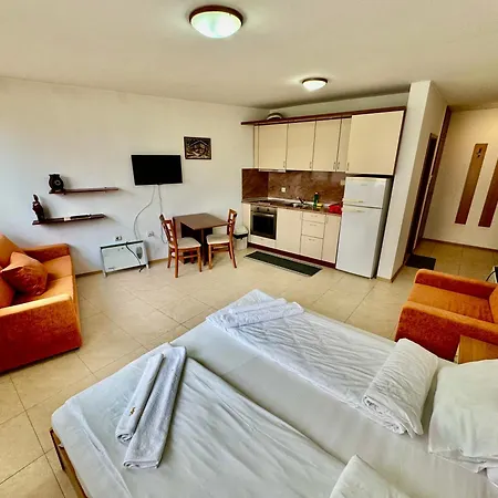 Todorini Kuli * Банско